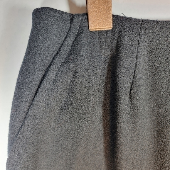 EVAN-PICONE petits Vintage 100% wool skirt. Black. Small/Medium - Picture 4 of 9